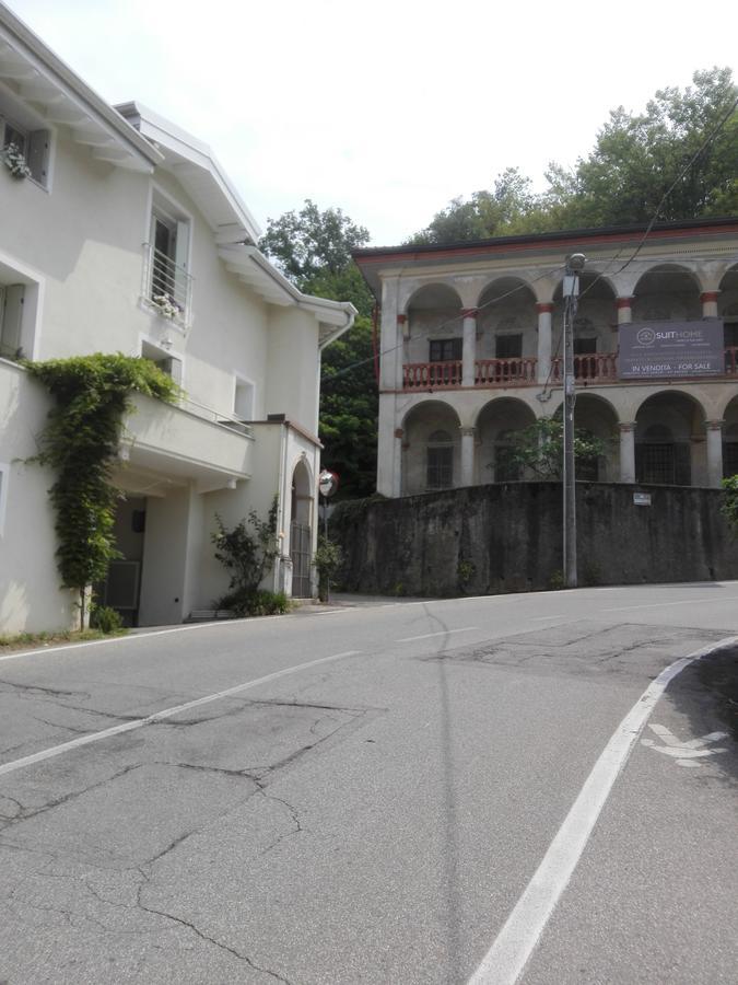Il Cortile Friendly House Hotel Borgomanero Exterior photo
